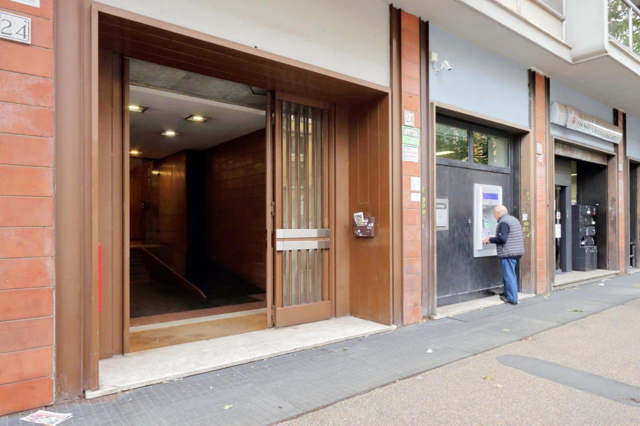 Ych-Trastevere Cozy Flat For 8 People Roma Exterior foto