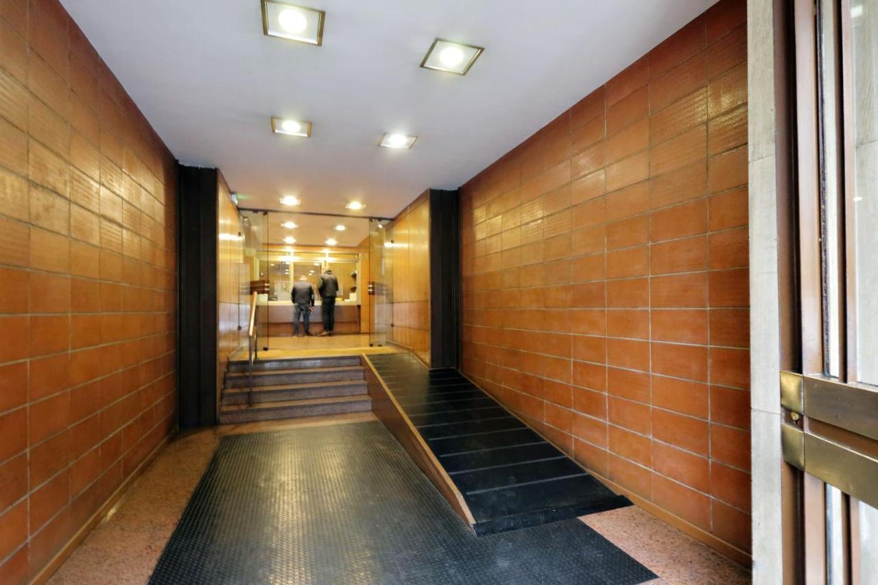 Ych-Trastevere Cozy Flat For 8 People Roma Exterior foto