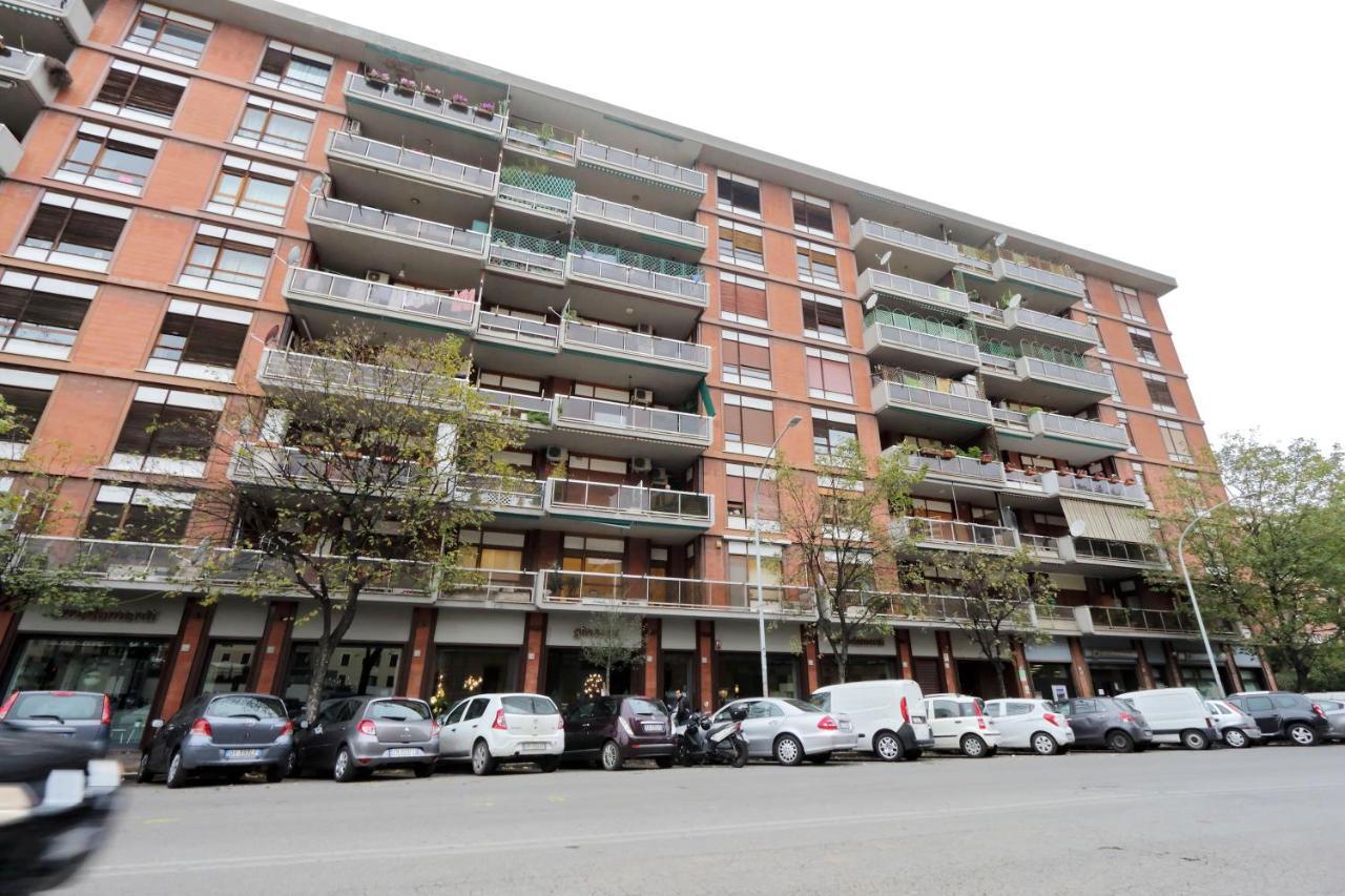 Ych-Trastevere Cozy Flat For 8 People Roma Exterior foto
